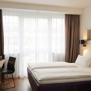 Camera standard con letto queen size